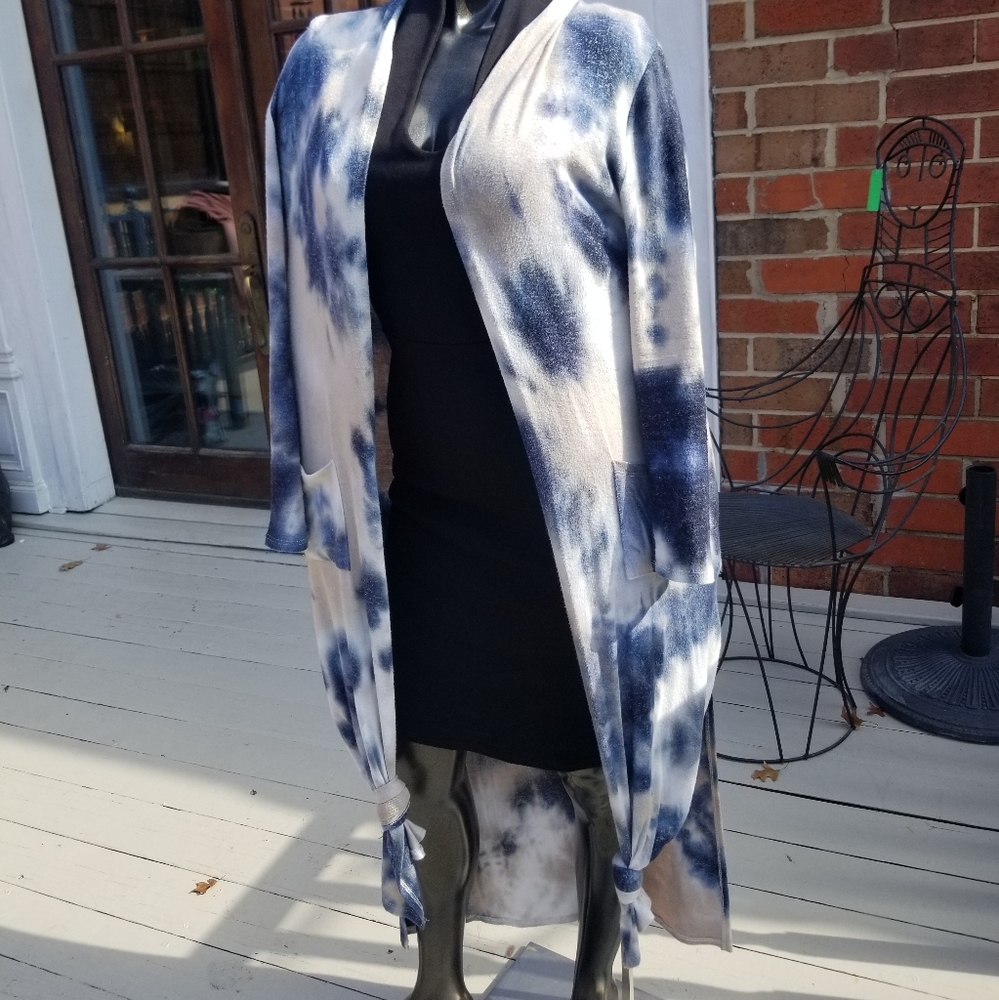 Blue Tie Dye Duster with Pockets & Side Slits - Picture 4 of 13
